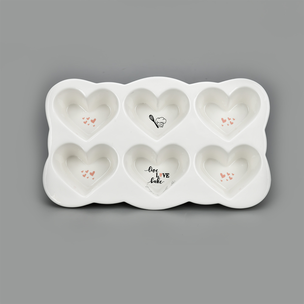 Candy Hearts Six-compartment Bakeware
